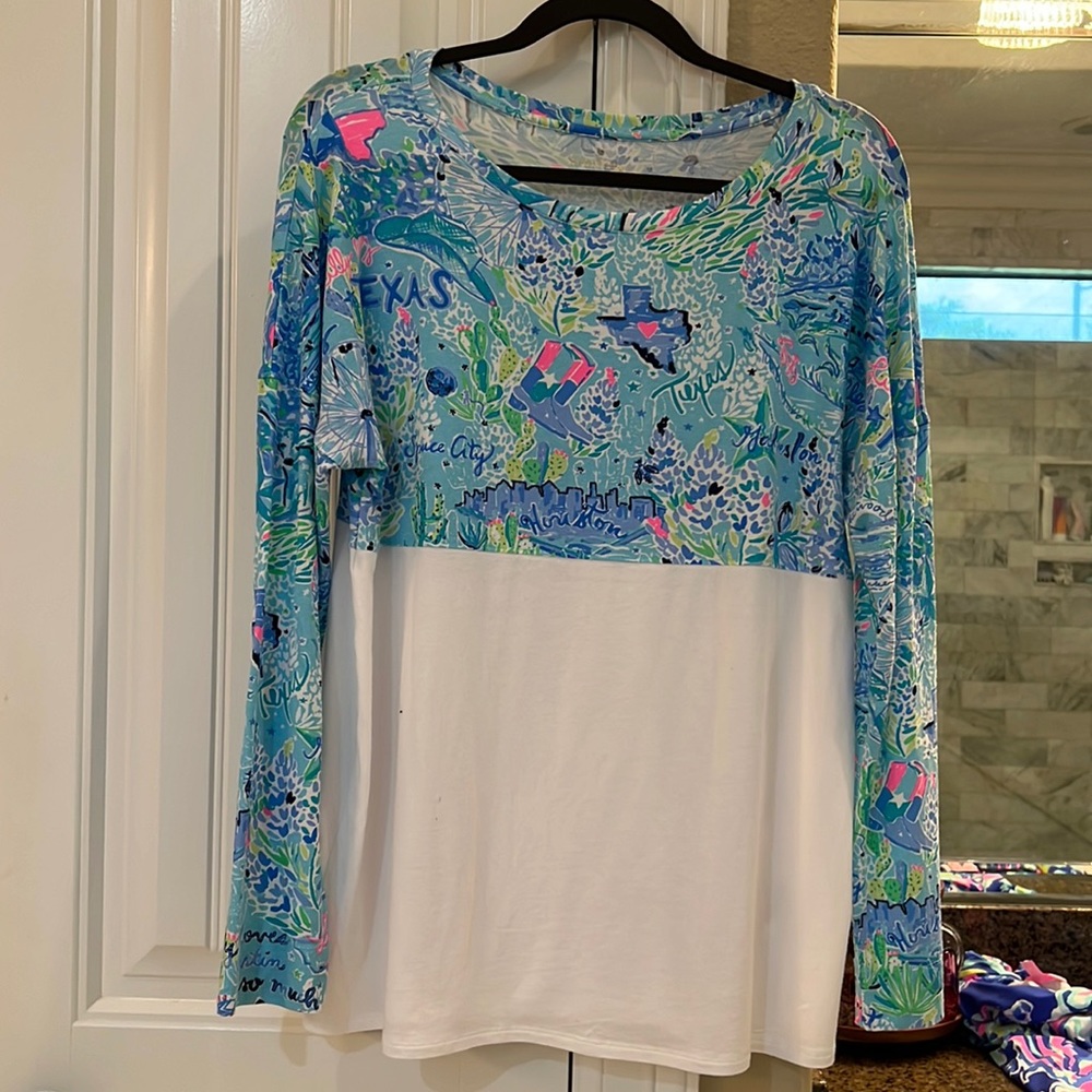 Lilly Pulitzer Texas Edition raglan top